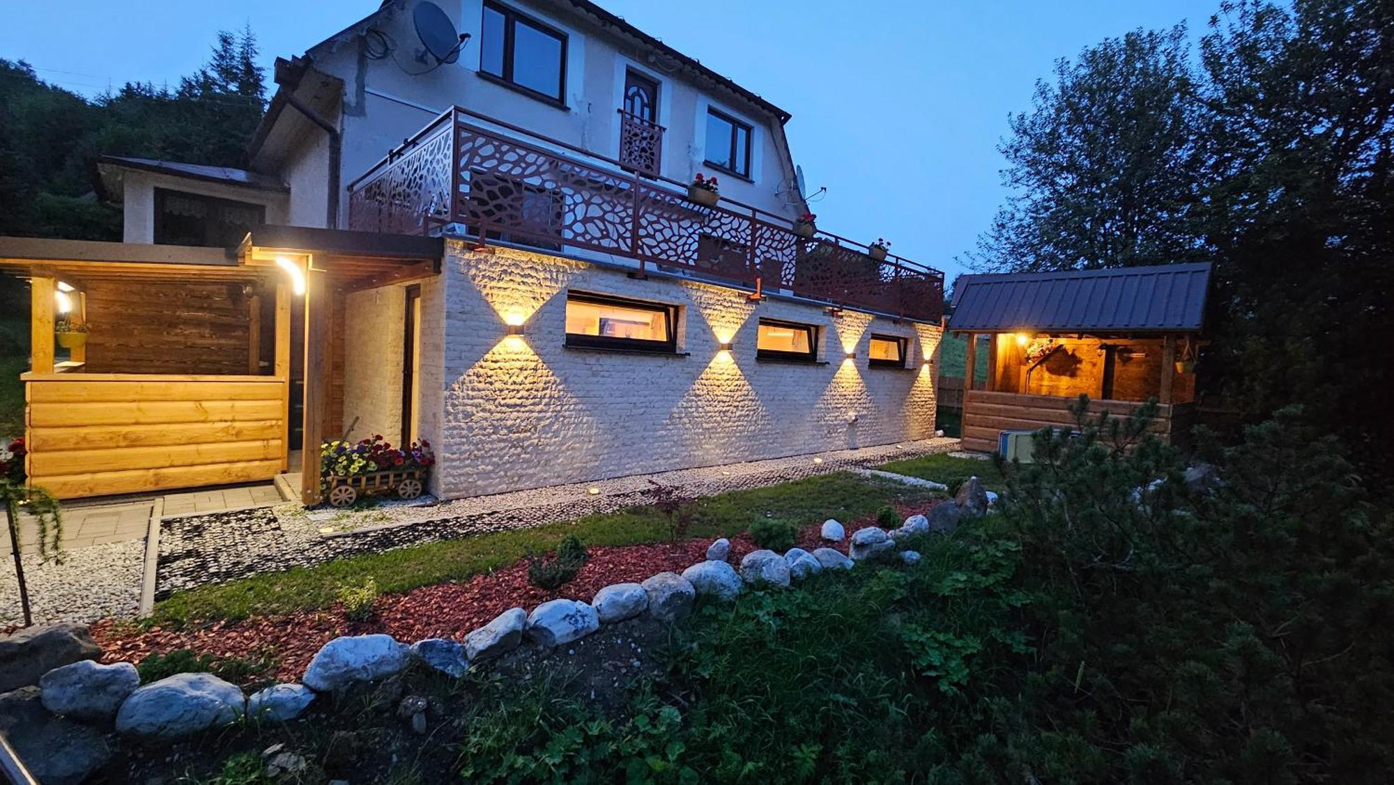 Holiday House Daniela Zdiar Bagian luar foto