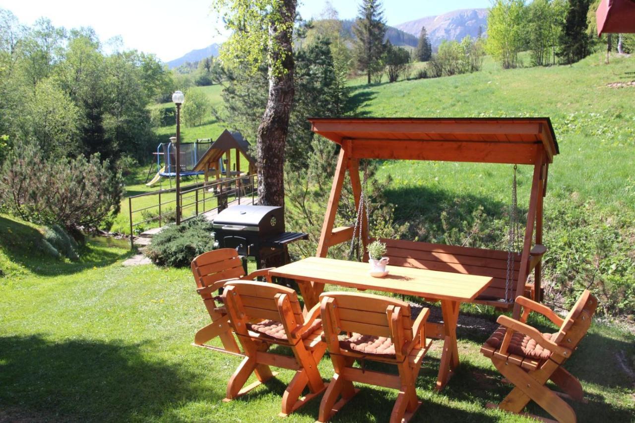 Holiday House Daniela Zdiar Bagian luar foto