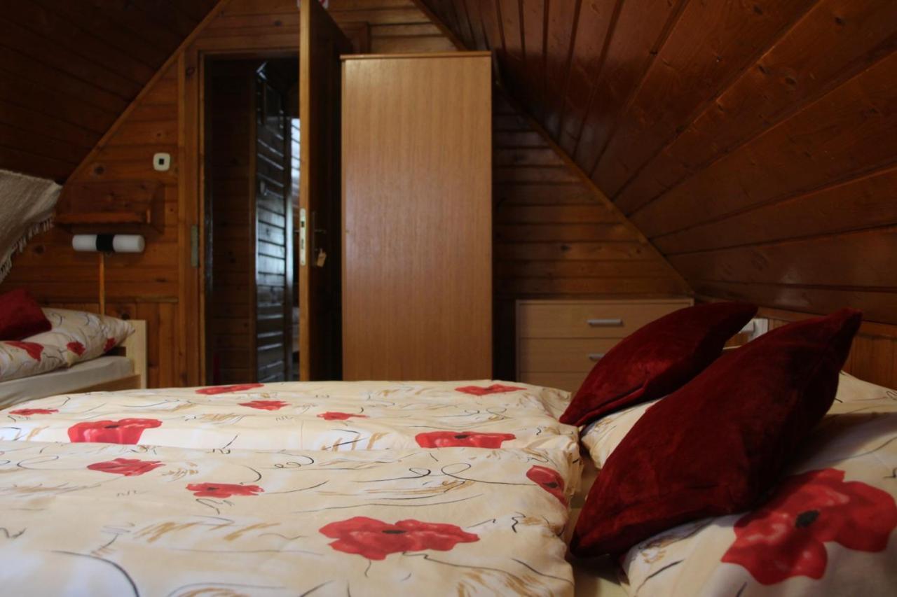 Holiday House Daniela Zdiar Bagian luar foto