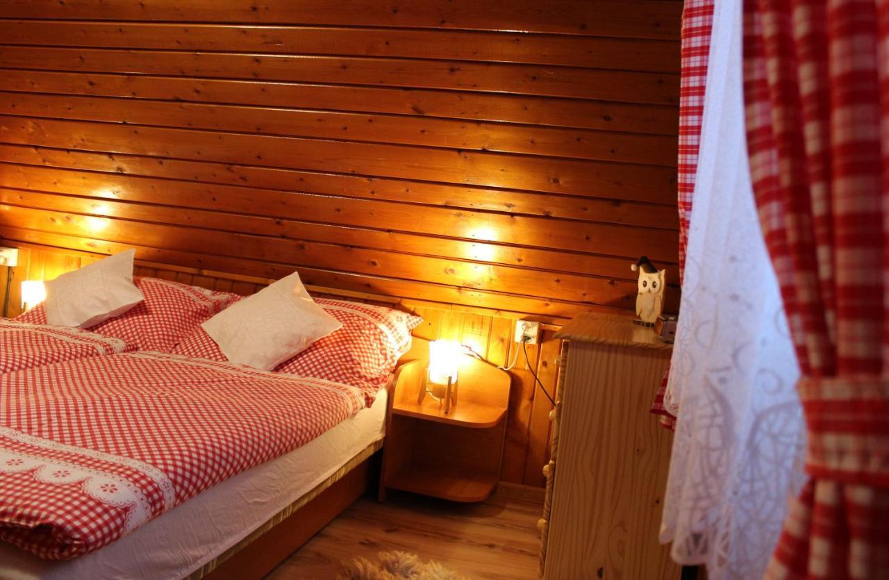 Holiday House Daniela Zdiar Bagian luar foto